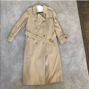Burberry Trench